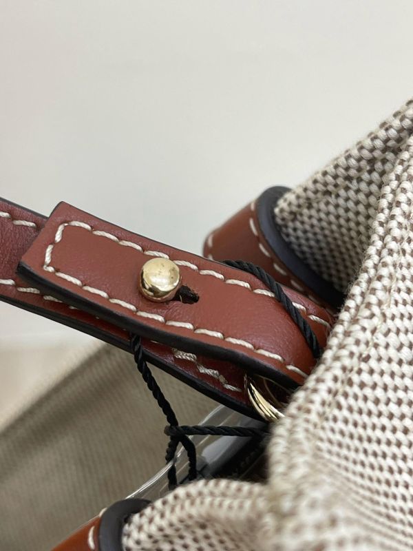 【99成新】CHLOE WOODY SMALL 