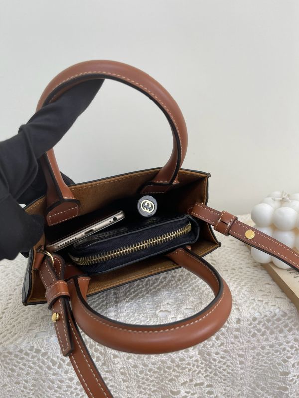 【12期0利率】CELINE老花琴譜包【95成新】 