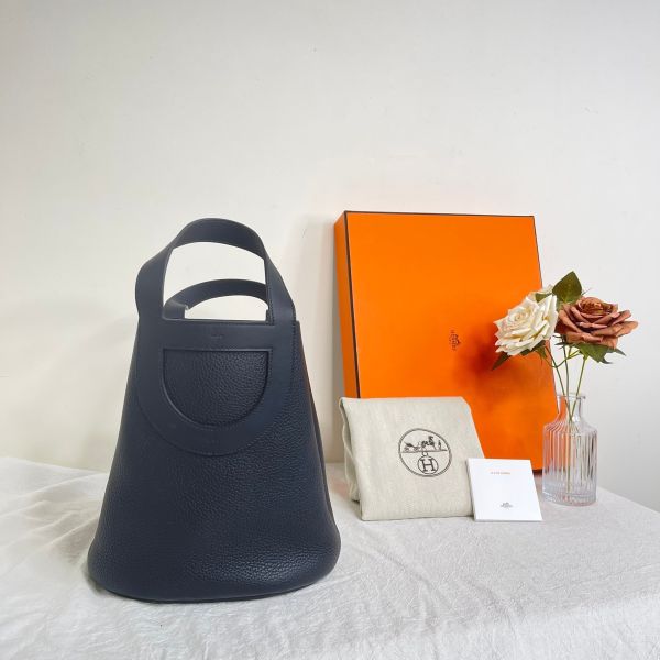 【12期0利率】HERMES IN THE LOOP 豬鼻子菜籃【23年6月韓國購證】【99成新】 