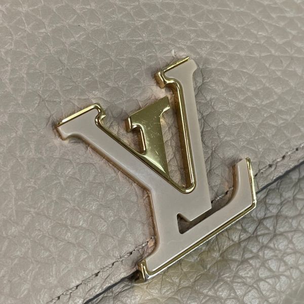 【12期0利率】LV Capucines 短夾 奶茶色【95成新】 