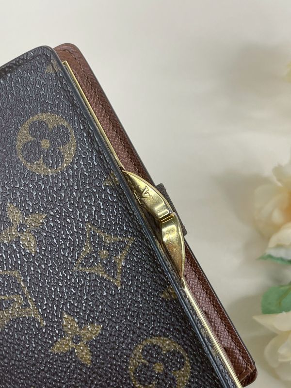 【分期0利率】LV VTG老花零錢蝴蝶扣中夾【85成新】 