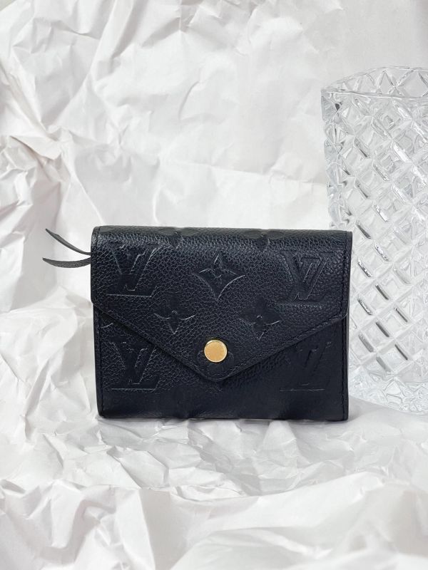 【99成新】LV Victorine 錢包 黑壓紋 