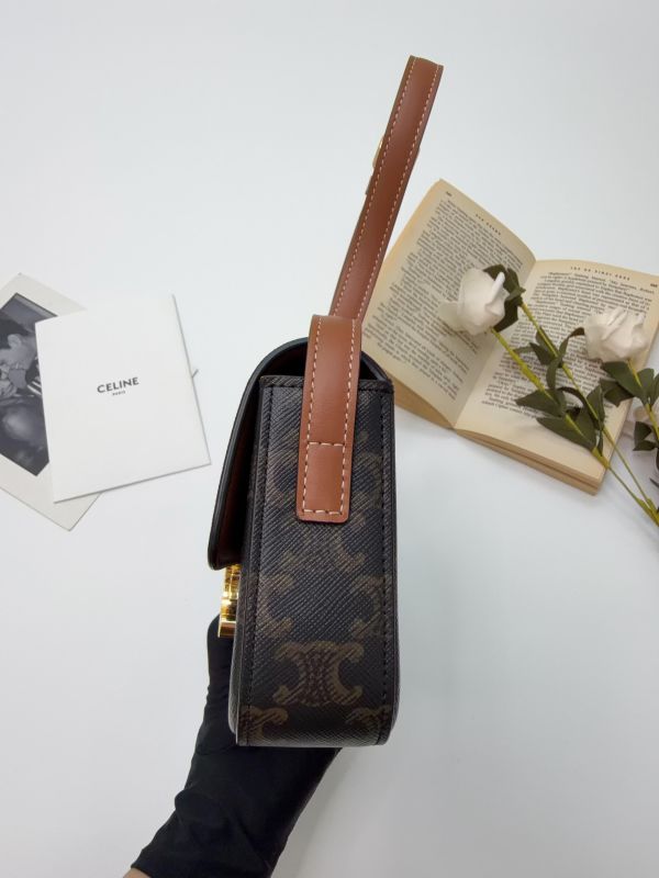 【95成新】CELINE Claude Triomphe 單肩包 
