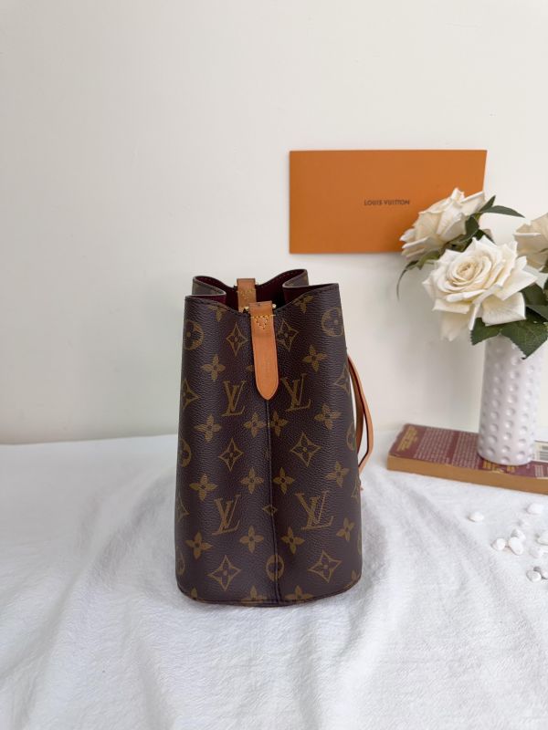 【9成新】LV Néonoé BB 
