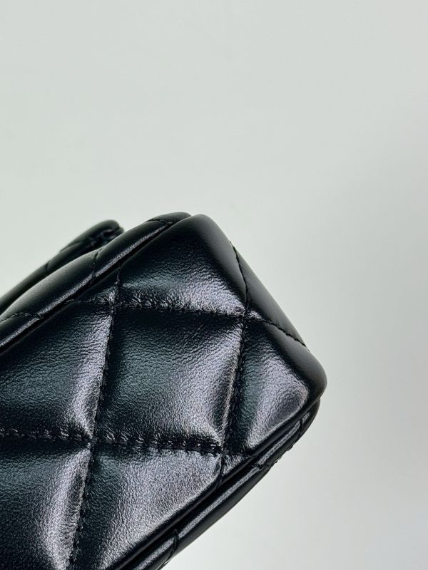 【分期0利率】CHANEL 23s 金屬HANDLE翻蓋鍊包 【99成新】