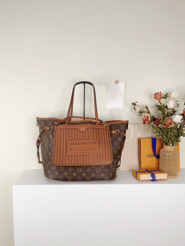 【分期0利率】LV Neverfull Inside Out MM【全新品】 
