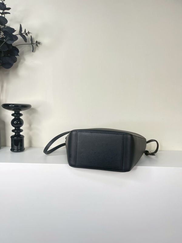 【分期0利率】LOEWE Mini Hammock Hobo bag【95成新】 