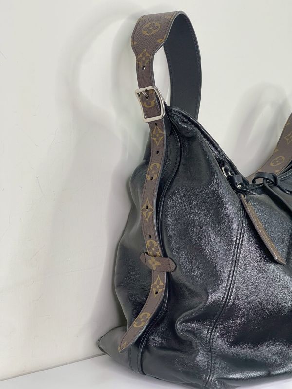 【分期0利率】LV CarryAll Vibe MM【9成新】 