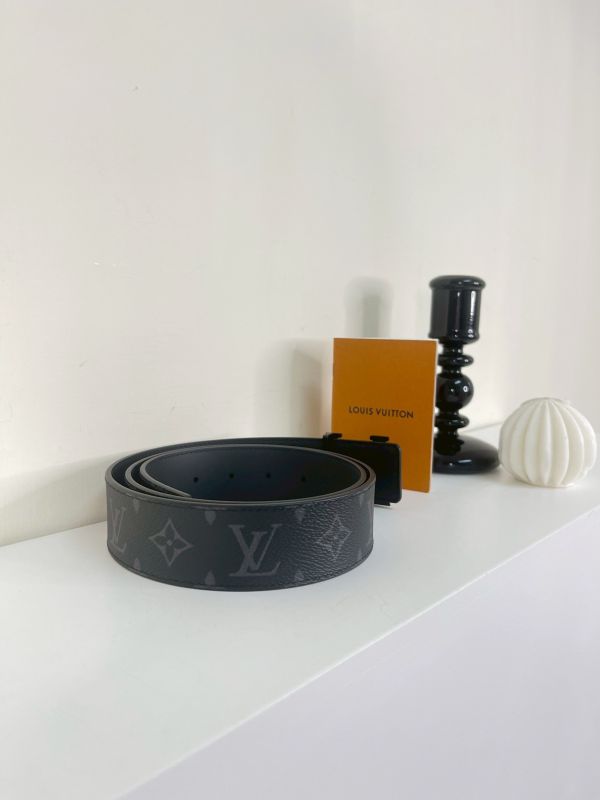【分期0利率】LV  Initiales啞面黑色皮帶 40MM【全新品】 