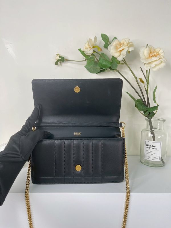 【分期0利率】BURBERRY LOLA 羊皮鍊帶 WOC【9成新】 