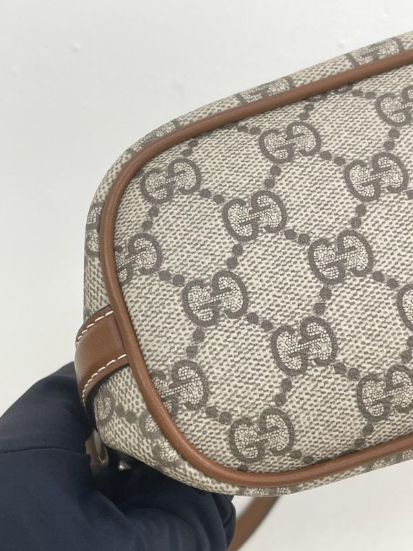 【95成新】GUCCI GG EMBLEM 小型肩背包 