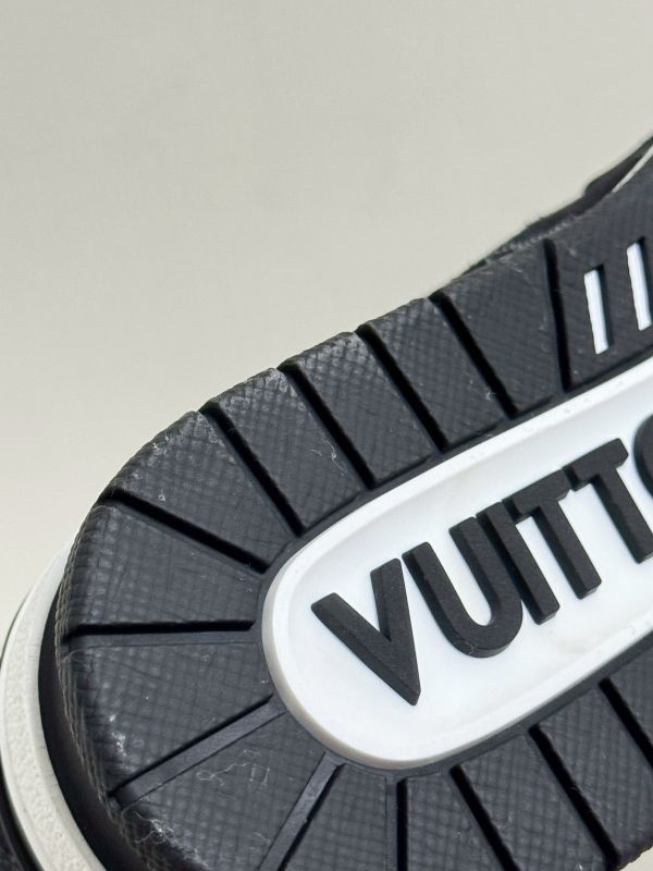 【分期0利率】LV Trainer 運動鞋  女段38號【未使用閒置品】 