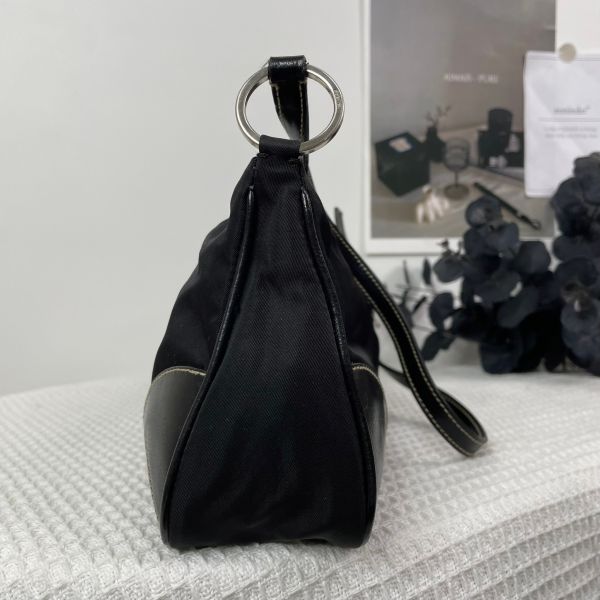 【9成新】【12期0利率】PRADA 尼龍腋下包 