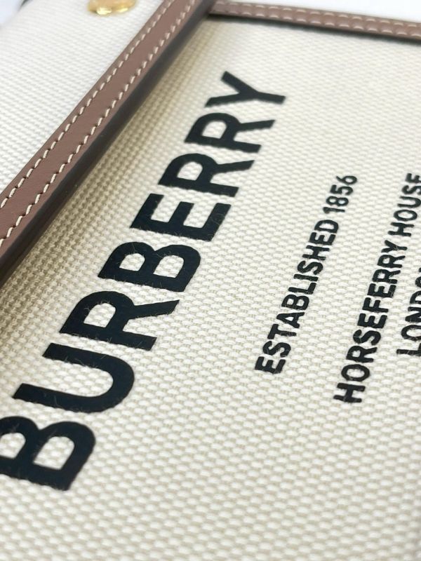 【未使用閒置品】BURBERRY 帆布拼皮革口袋包 