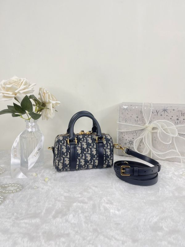 【分期0利率】Dior Groove 17 MICRO波士頓【全新品】 