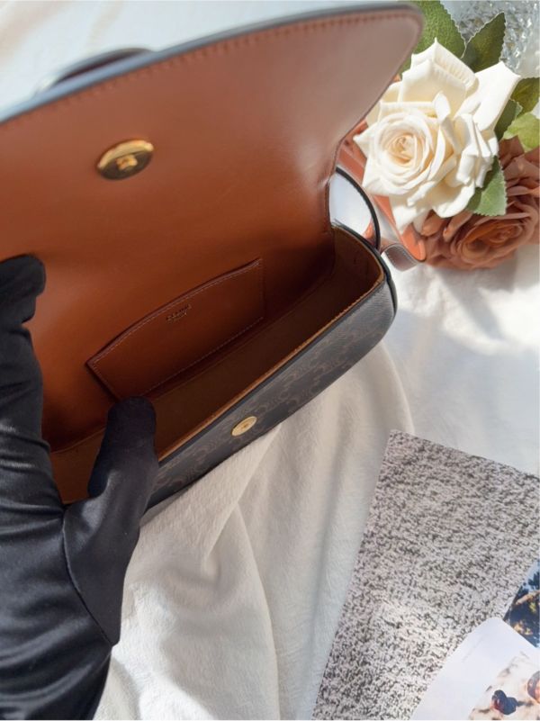 【分期0利率】CELINE MINI TABOU 老花鎖頭腋下包【99成新】 