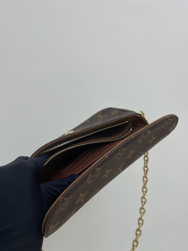 【95成新】LV  Wallet on Chain Ivy 