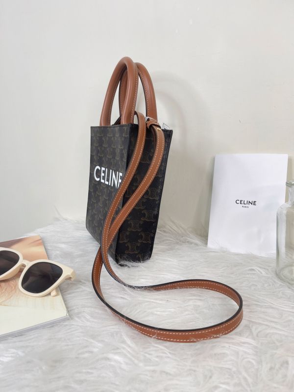 【分期0利率】CELINE老花琴譜包【99成新】 