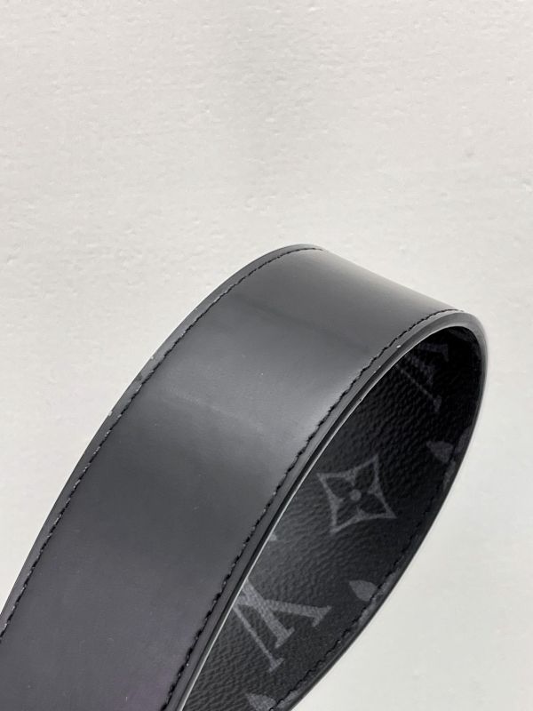 【95成新】LV Initiales 雙面皮帶40MM 