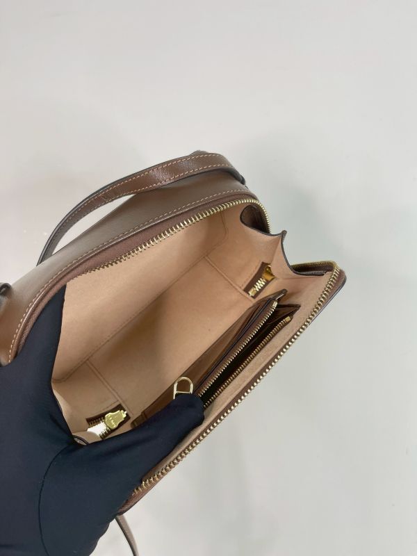 【99成新】GUCCI INTERLOCKING 迷你兩用相機包 