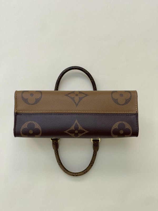 【置品新品】LV ON THE GO EAST WEST 