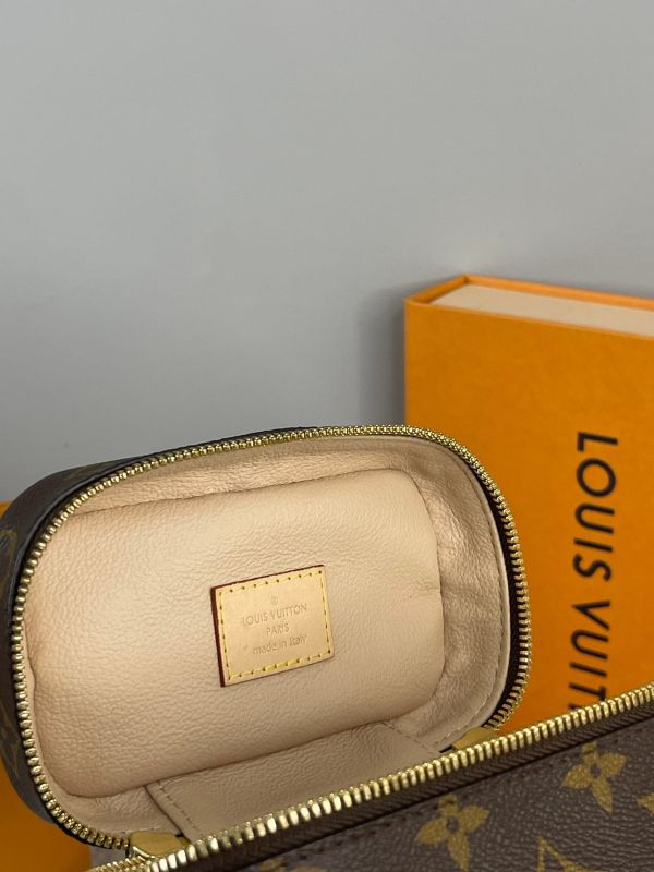 【分期0利率】LV NICE NANO 【95成新】 