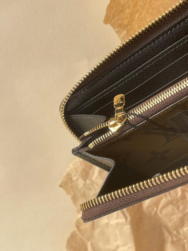 【未使用閒置品】LV Clémence 錢包 