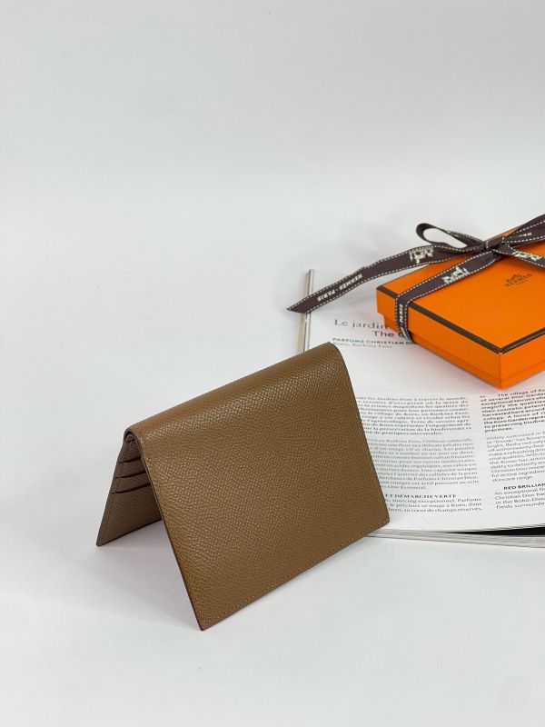 【99成新】HERMES 對開6卡短夾 