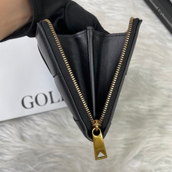 【全新閒置】【12期0利率】BV Cassette Zip Around Wallet 2*4拉鍊長夾小牛皮 