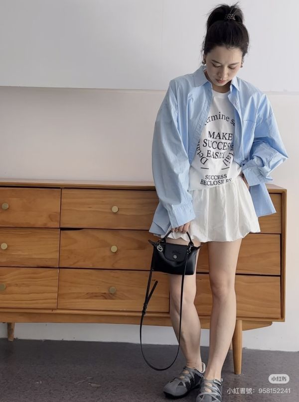 【99成新】LONGCHAMP Le Pliage Xtra 手拿包 XS 