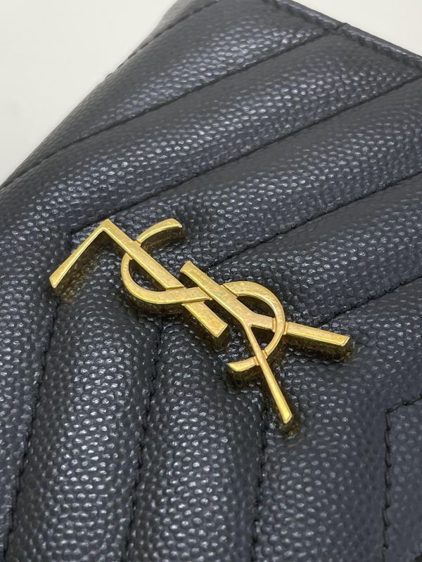 【9成新】YSL 魚子醬照片夾層兩折短夾 