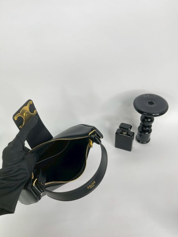 【分期0利率】CELINE AVA TRIOMPHE中號手袋【99成新】 