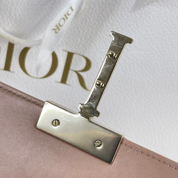 【12期0利率】DIOR 30 MONTAIGNE 中號 乾燥玫瑰粉【95成新】 