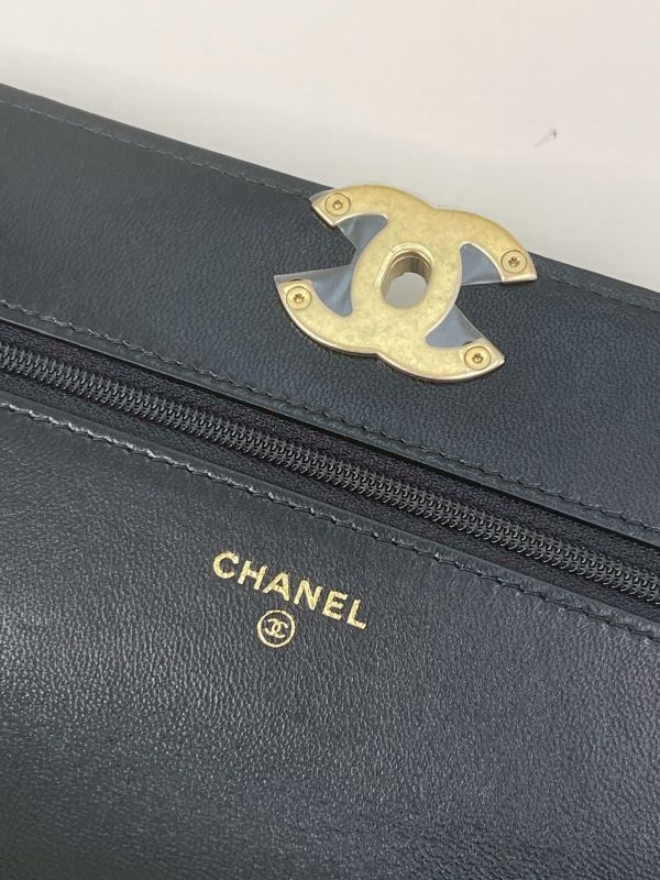 【分期0利率】CHANEL 19 WOC 【95成新】 