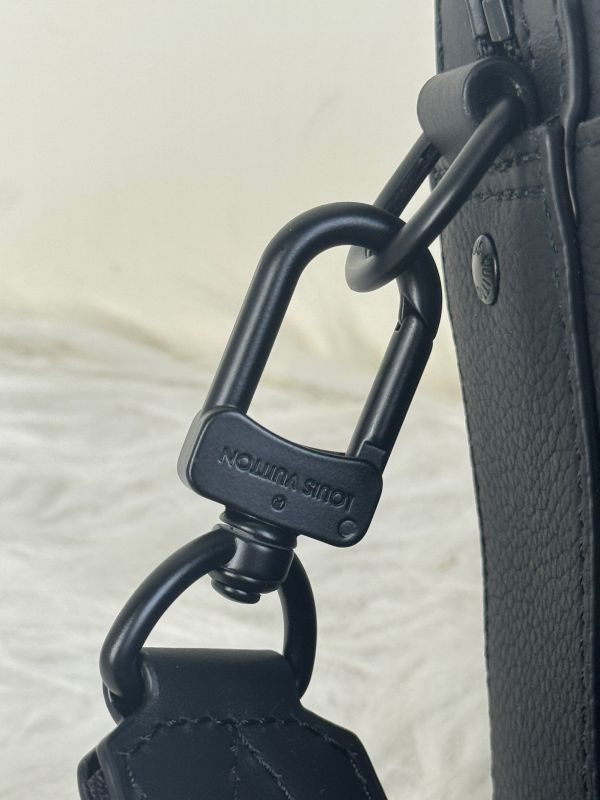 【分期0利率】LV Fastline 郵差包【全新品】 