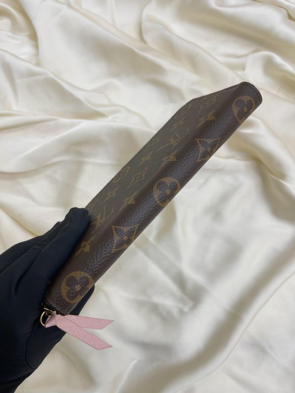 【95成新】 LV Clémence  長夾 粉 