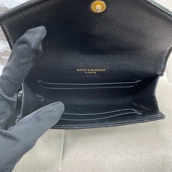 【12期0利率】YSL 粒面壓紋皮革信封卡片夾【9成新】 