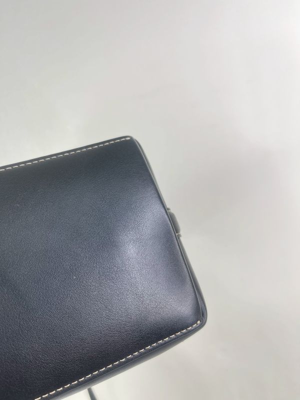 【分期0利率】GUCCI GG Emblem系列小號水桶包 【95成新】 
