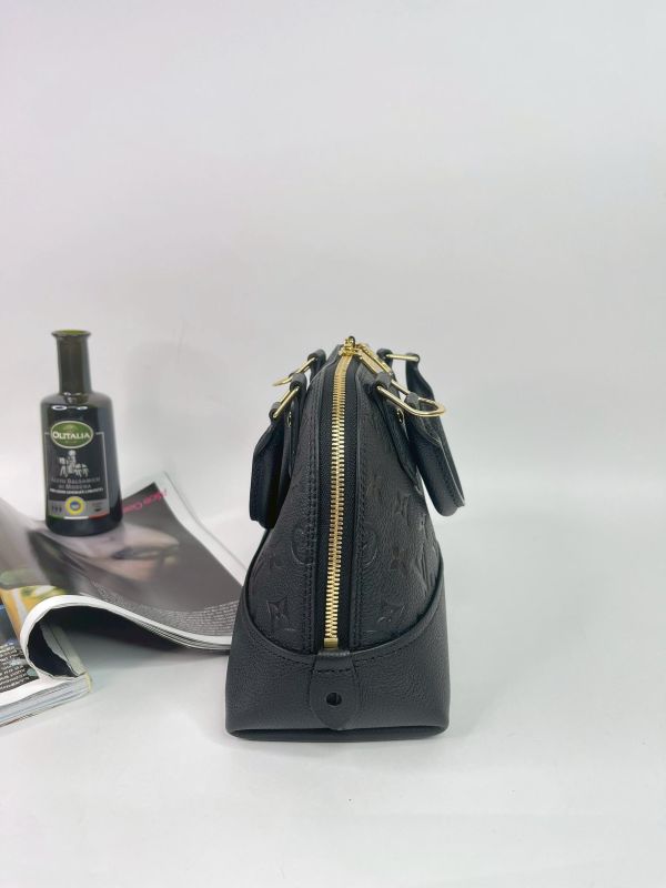 【99成新】LV ALMA BB 