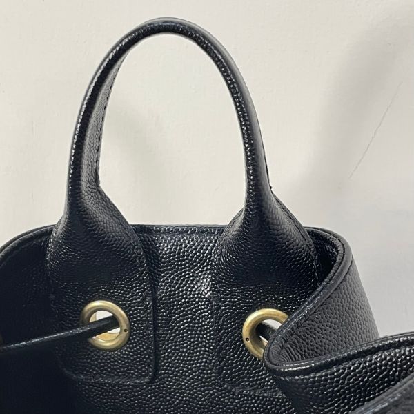 【12期0利率】Chanel 鉚釘牛皮Deauville後背包【9成新】 