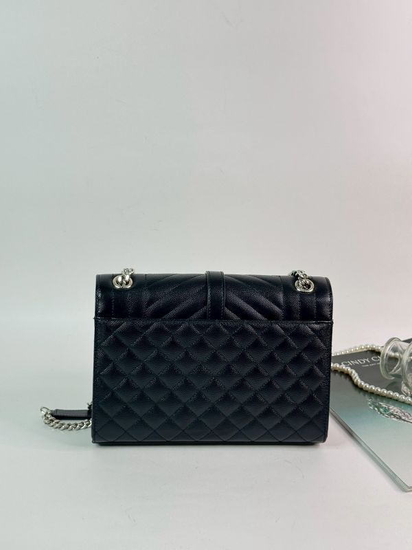 【分期0利率】YSL 粒面绗縫皮革中號信封包【95成新】