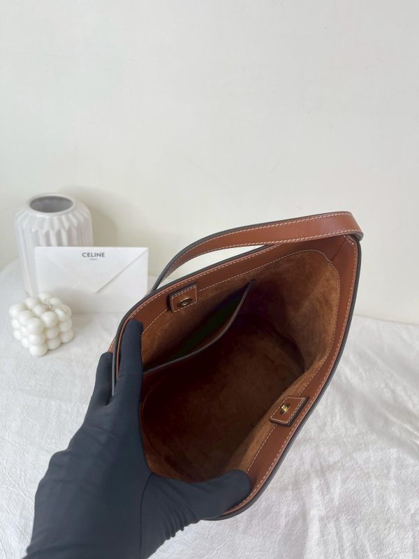【95成新】CELINE CUIR TRIOMPHE小號水桶包 