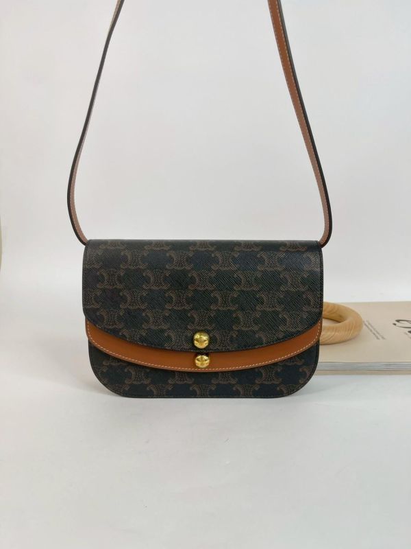 【99成新】CELINE DUO標誌印花及牛皮飾邊WOC 