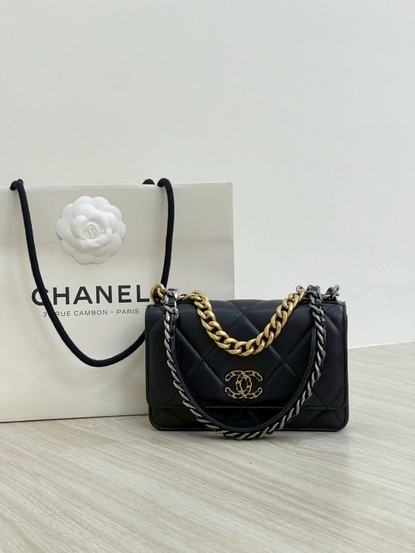 【95成新】CHANEL 19 WOC 