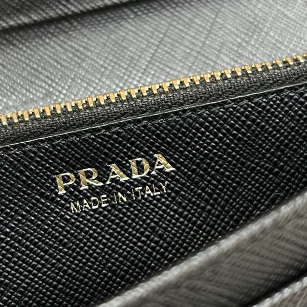 【12期0利率】PRADA 浮雕LOGO防刮牛皮長夾【85成新】 