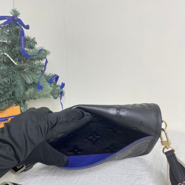 【12期0利率】LV  Diane Monogram Empreinte 法棍包【99成新】 