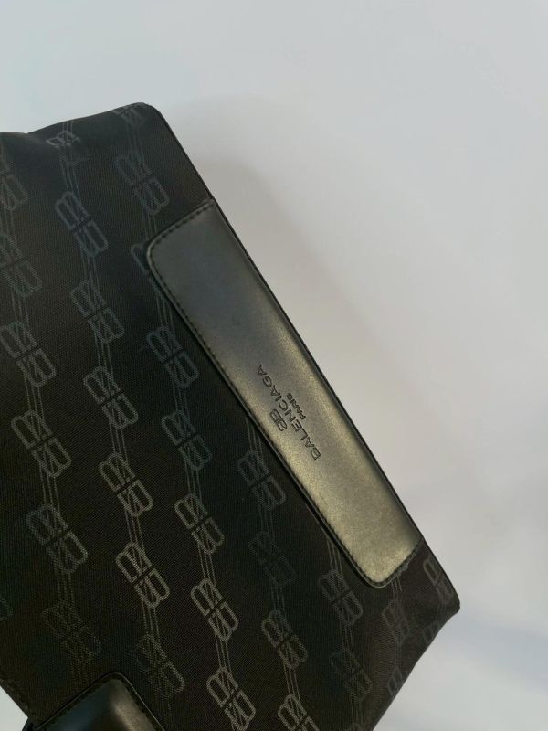 【95成新】BALENCIAGA BB印花手提包 