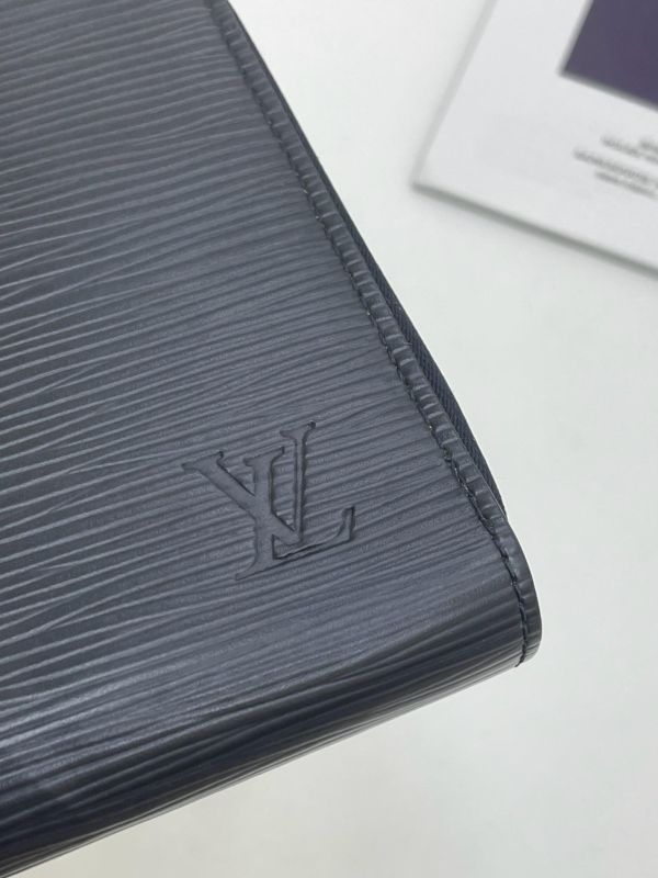 【9成新】LV EPI 拉鍊長夾 