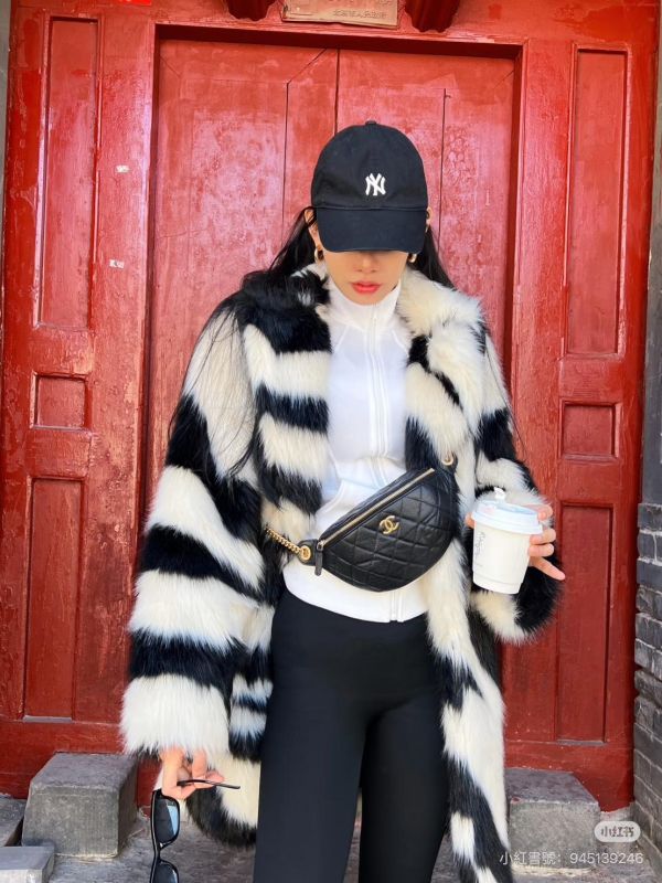 【未使用閒置品】CHANEL  24P愛心扣胸腰包 