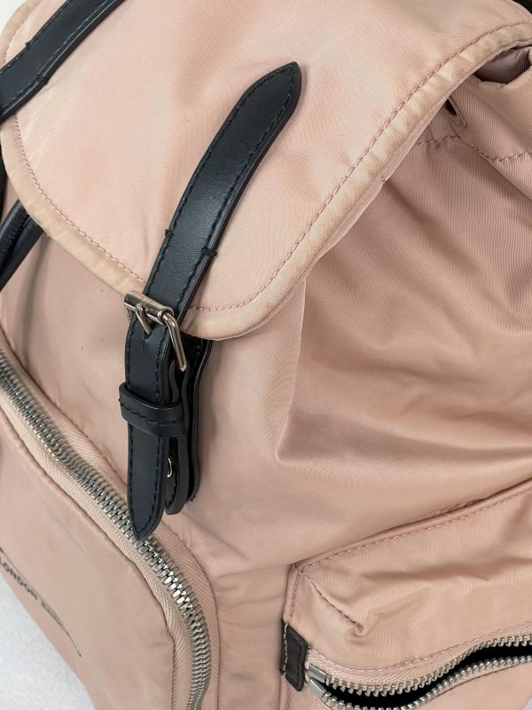 【9成新】BURBERRY THE RUCKSACK 黑LOGO 中號後背包 